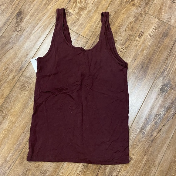 American Eagle Tank (Size XS) - Picture 2 of 4